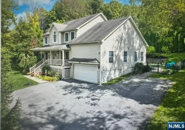 Homes for sale in Sussex, NJ | 332 Lake Wallkill Rd, Sussex, NJ 07461 | MLS# 26016207