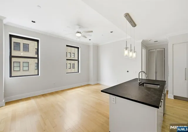 Homes for sale in Jersey City, NJ | 4 Beacon Wy #1404, Jersey City, NJ 07304 | MLS# 26016260