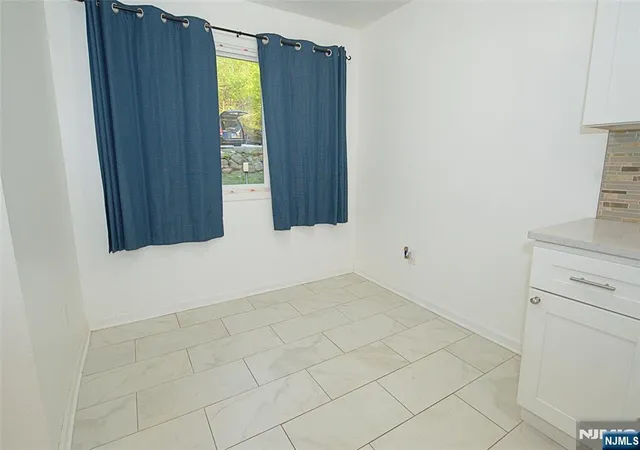 Homes for sale in Vernon, NJ | 9 Village Wy #4, Vernon, NJ 07462 | MLS# 26016293