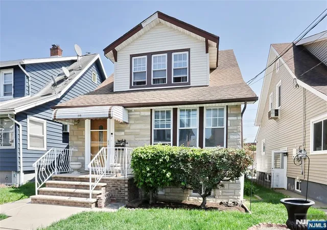 Homes for sale in Bloomfield, NJ | 115 Lexington Ave, Bloomfield, NJ 07003 | MLS# 26016302