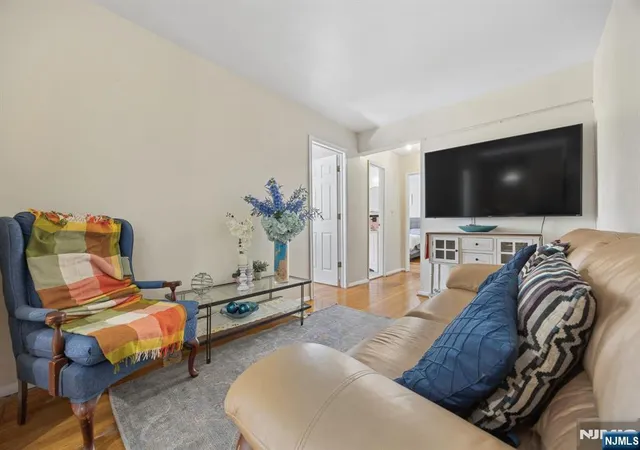 Homes for sale in Fort Lee, NJ | 2215 N Central Rd, Fort Lee, NJ 07024