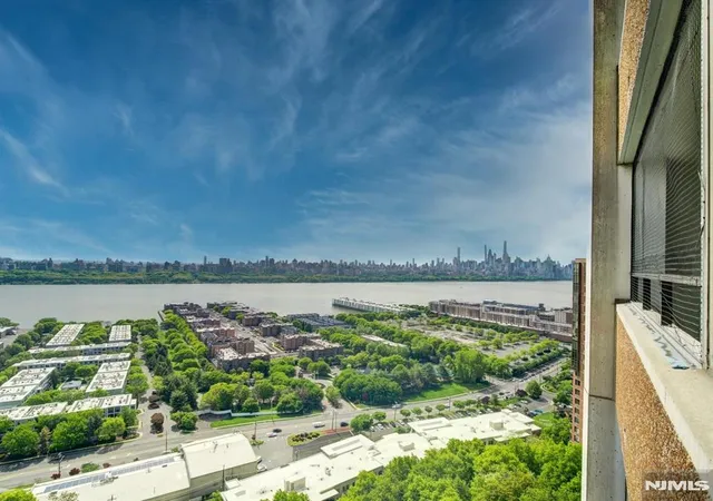Homes for sale in Cliffside Park, NJ | 250 Gorge #21B, Cliffside Park, NJ 07010 | MLS# 26016377