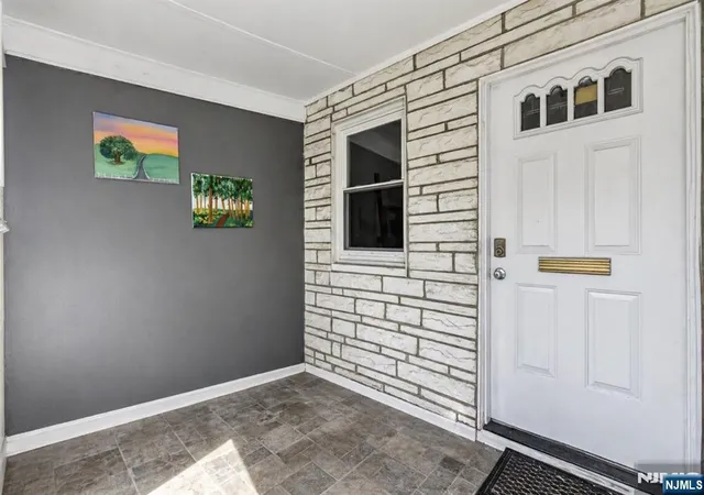 4th image of 127 Lyons Ave, Newark, NJ 07112 | MLS# 26016389
