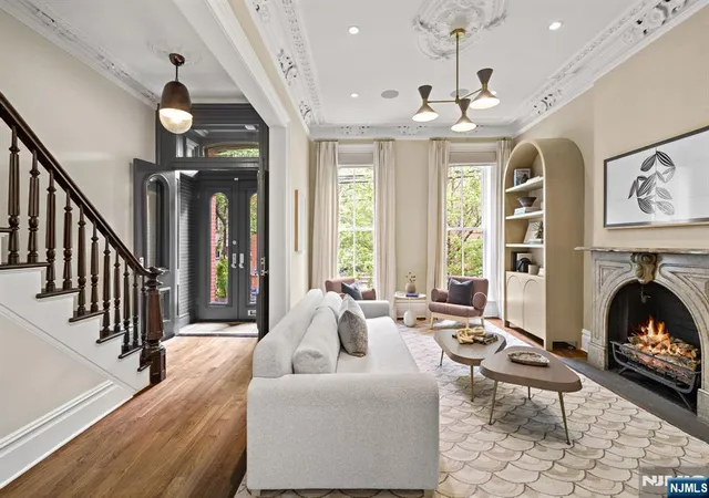 4th image of 157 10Th, Hoboken, NJ 07030 | MLS# 26016392