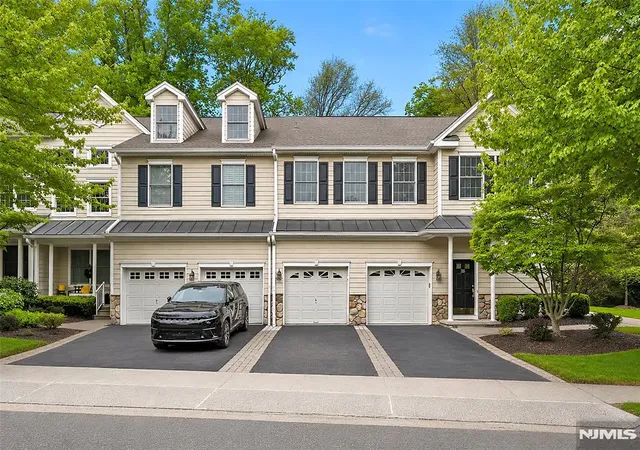 Homes for sale in Old Tappan, NJ | 25 Woods Edge, Old Tappan, NJ 07675 | MLS# 26016403