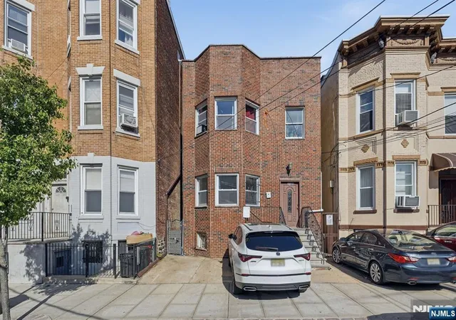 Homes for sale in Union City, NJ | 1507 Kerrigan Ave, Union City, NJ 07087 | MLS# 26016467