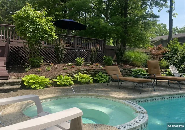 41st image of 12 Wildwood Dr, Caldwell, NJ 07006 | MLS# 26016639