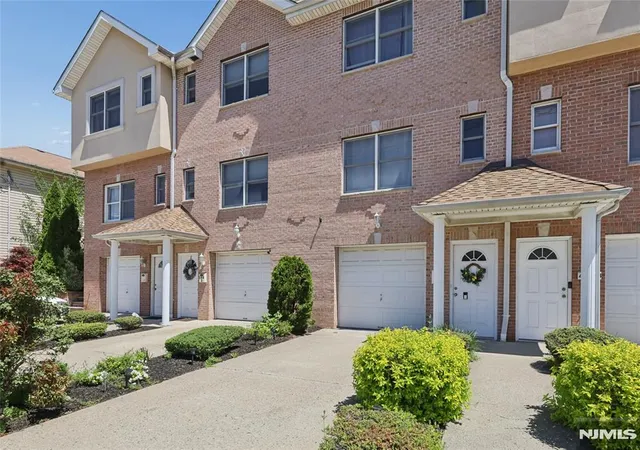 Homes for sale in Garfield, NJ | 548 Palisade Ave #3, Garfield, NJ 07026 | MLS# 26016690