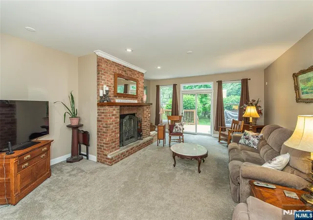 Photo 4 of Sale Pending at 37 Thomas, Wayne, NJ 07470 | MLS# 26016775 | Listing updated on 2026-07-22