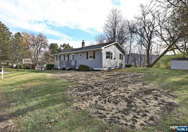 Homes for sale in Vernon, NJ | 6 Van Buren Ave, Vernon, NJ 07462 | MLS# 26016829