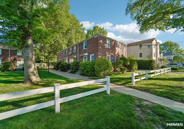 Homes for sale in Englewood, NJ | 230 Lafayette Pl #4D, Englewood, NJ 07631 | MLS# 26016865