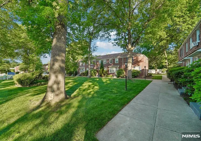 Homes for sale in Englewood, NJ | 230 Lafayette Pl #4D, Englewood, NJ 07631 | MLS# 26016865