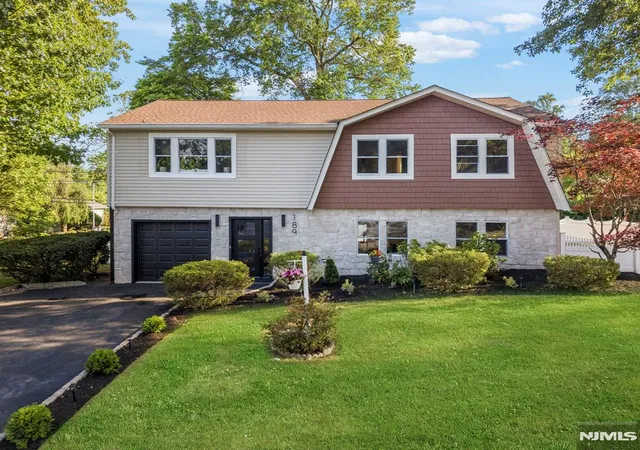 Homes for sale in Westwood, NJ | 189 Woodland Ave, Westwood, NJ 07675 | MLS# 26016872