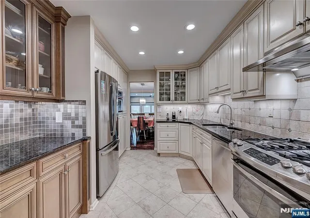 4th image of 69 Cummings Cir #80, West Orange, NJ 07052 | MLS# 26016904