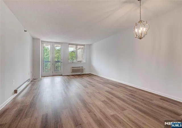 3rd image of 10 Smith Manor Blvd #211, West Orange, NJ 07052 | MLS# 26016906