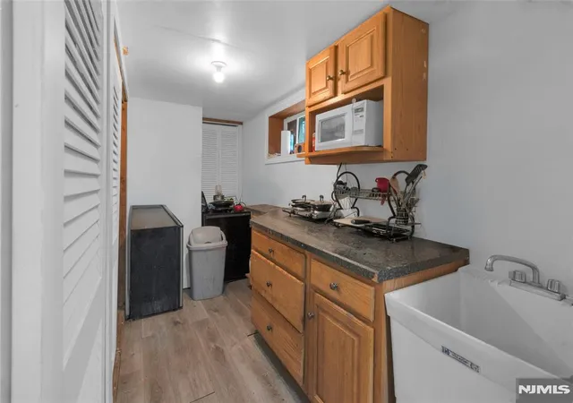 Homes for sale in Totowa, NJ | 179 Dewey Ave, Totowa, NJ 07512 | MLS# 26016936