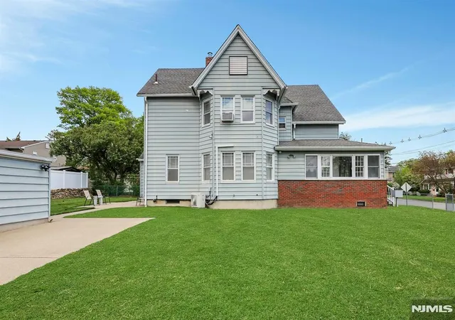 Homes for sale in Hillsdale, NJ | 160 Clinton Ave, Hillsdale, NJ 07642 | MLS# 26016957
