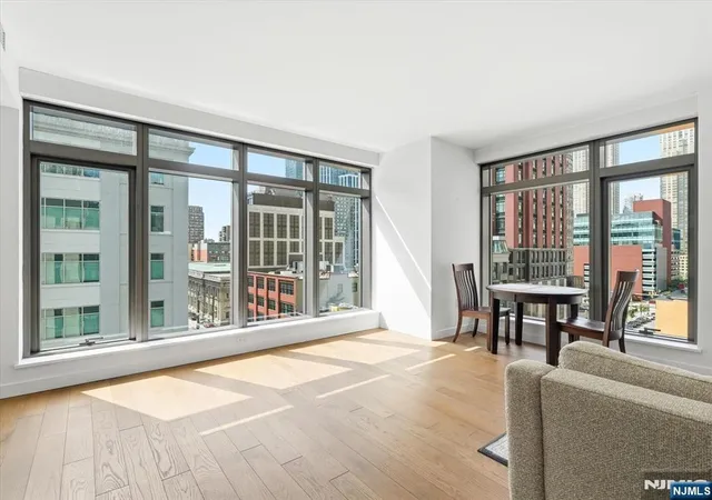 Homes for sale in Jersey City, NJ | 99 Hudson St, Jersey City, NJ 07302