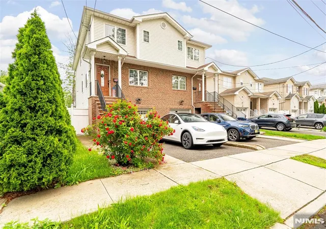 Homes for sale in Hackensack, NJ | 286 James St, Hackensack, NJ 07601 | MLS# 26017040