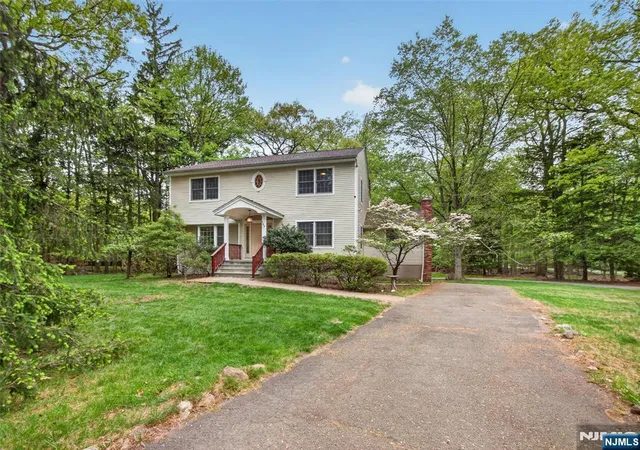 3rd image of 157 Grove St, Ramsey, NJ 07446 | MLS# 26017047