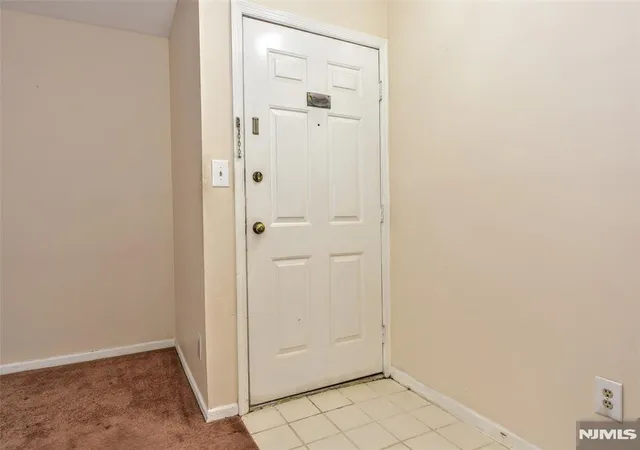 Homes for sale in Mahwah, NJ | 1804 Faulkner Ct, Mahwah, NJ 07430 | MLS# 26017060