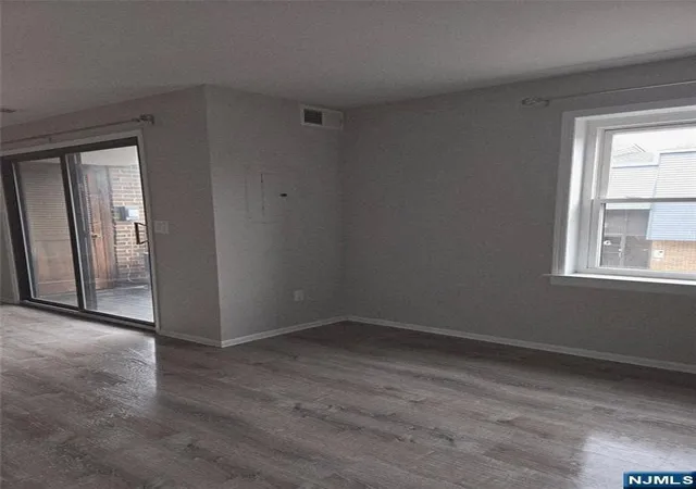 Homes for sale in Kearny, NJ | 700 Schuyler Ave, Kearny, NJ 07032