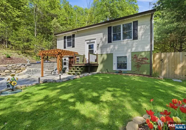 Homes for sale in West Milford, NJ | 414 Macopin Rd, West Milford, NJ 07480 | MLS# 26017139
