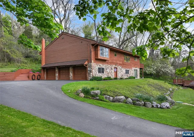 1st image of 7 Sheba Dr, Sussex, NJ 07461 | MLS# 26017244
