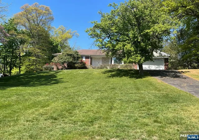 Homes for sale in Old Tappan, NJ | 1027 Westwood Ave, Old Tappan, NJ 07675 | MLS# 26017278