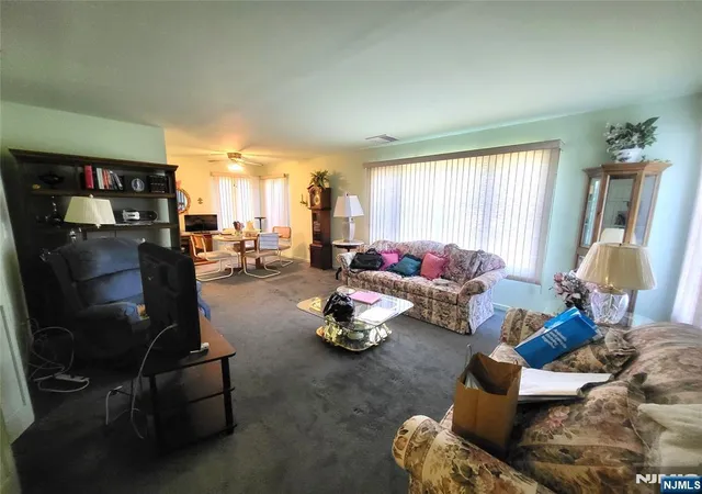 Homes for sale in Hawthorne, NJ | 2 Grand Ave, Hawthorne, NJ 07506