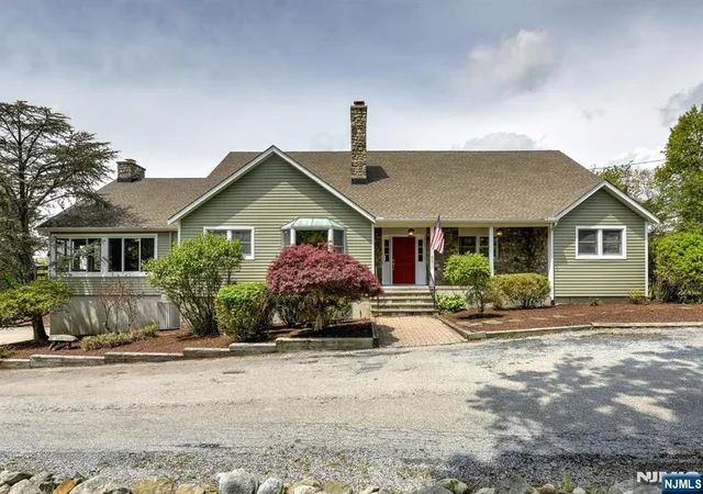 4th image of 67 Kimble Ln, Sparta, NJ 07871 | MLS# 26017332