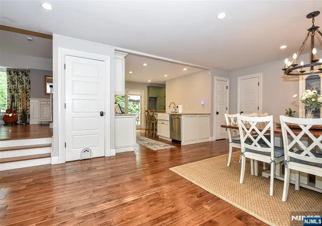 Homes for sale in Franklin Lakes, NJ | 523 Ewing Ave, Franklin Lakes, NJ 07417 | MLS# 26017335