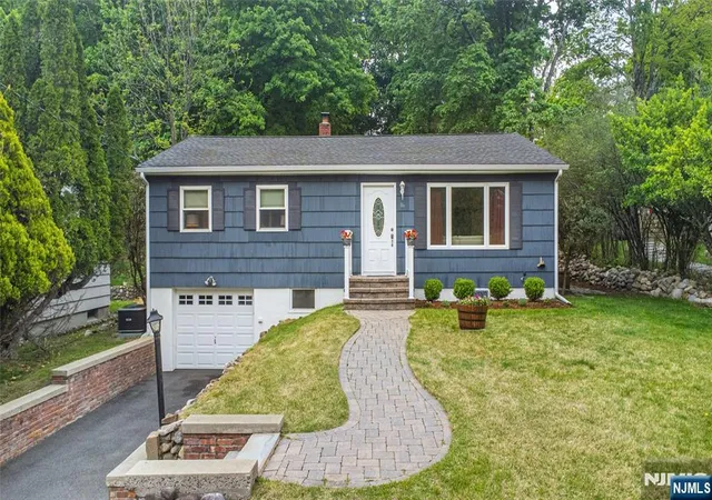 1st image of 86 Minnehaha Blvd, Oakland, NJ 07436 | MLS# 26017369