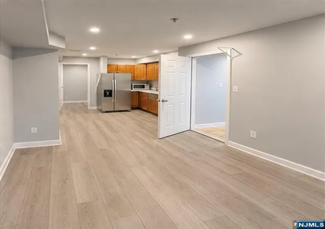 Listing Photo 4 - Condo for sale in building located at 272-274 Orange St, Newark, NJ 07103