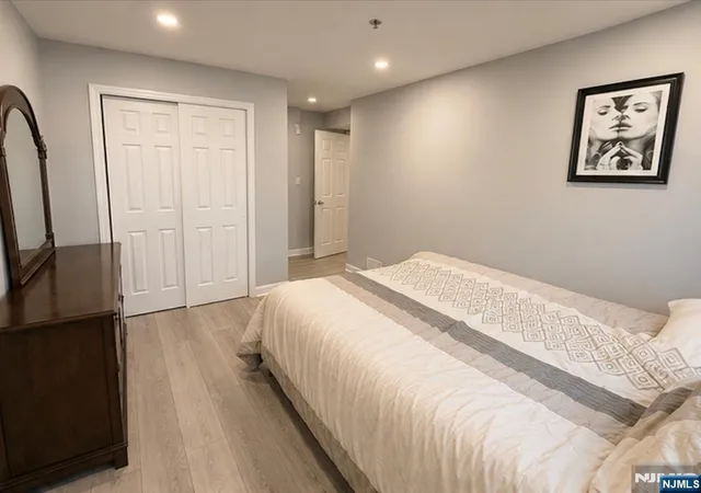 Listing Photo 5 - Condo for sale in building located at 272-274 Orange St, Newark, NJ 07103