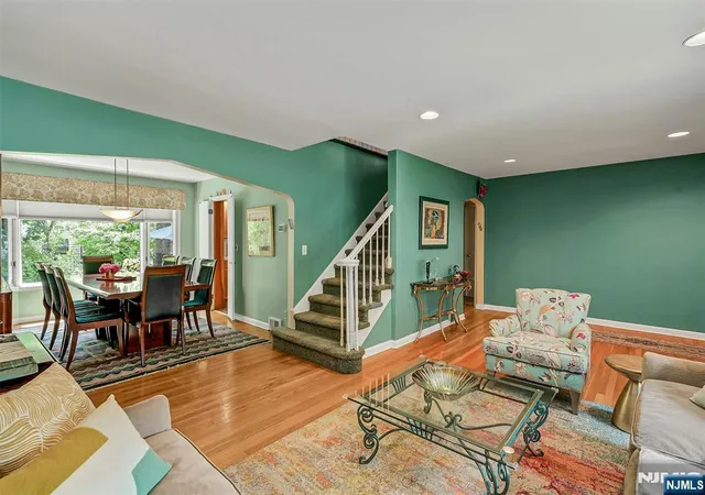 Homes for sale in Teaneck, NJ | 616 Rutland Ave, Teaneck, NJ 07666 | MLS# 26017533