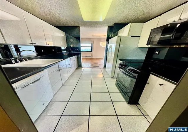 Homes for sale in North Bergen, NJ | 7855 Jfk Blvd E #11 I, North Bergen, NJ 07047 | MLS# 26017594