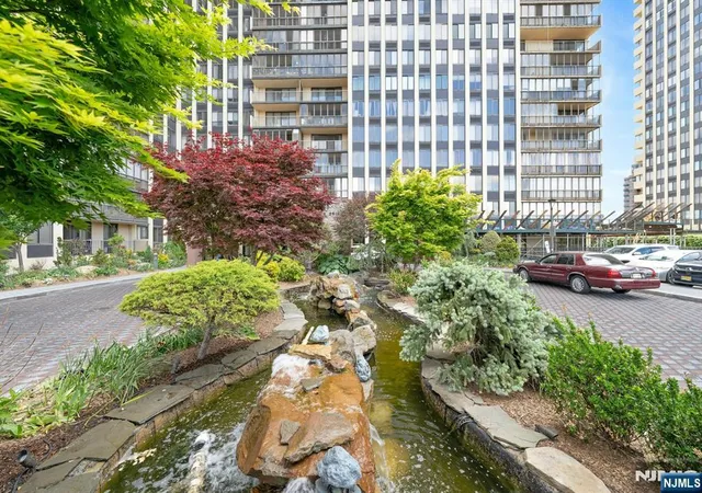 Homes for sale in Cliffside Park, NJ | 300 Winston Dr #C0214, Cliffside Park, NJ 07010 | MLS# 26017603