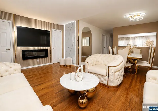 3rd image of 88 Manchester Pl, Newark, NJ 07104 | MLS# 26017683