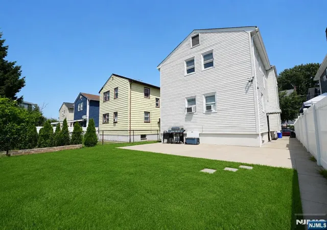 35th image of 88 Manchester Pl, Newark, NJ 07104 | MLS# 26017683