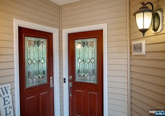 4th image of 804 River Pl, Butler Borough, NJ 07405 | MLS# 26017767