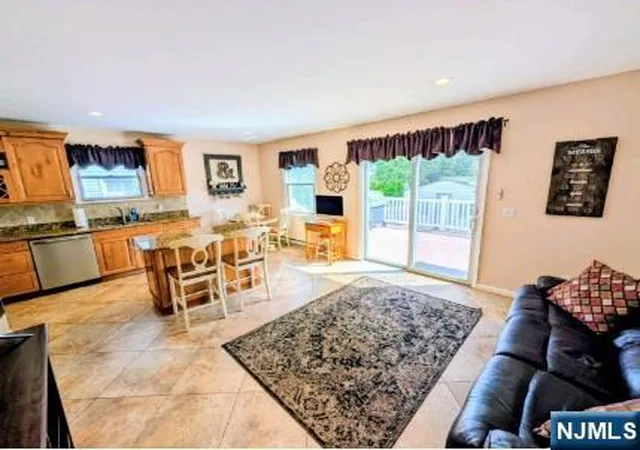 Homes for sale in Ridgefield Park, NJ | 121 Highland Pl, Ridgefield Park, NJ 07660 | MLS# 26017826