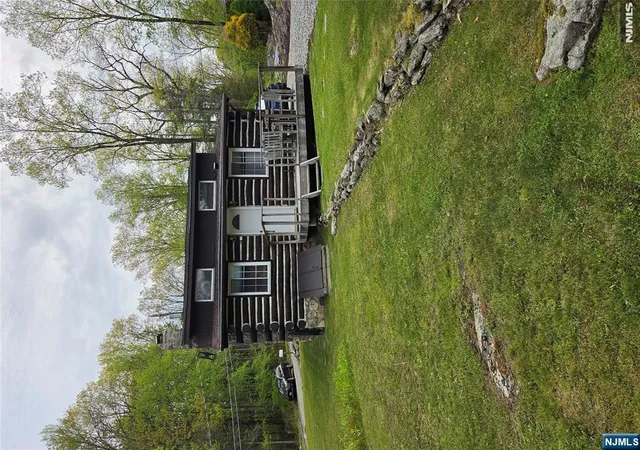 3rd image of 103 Cherry Ridge Rd, Hewitt, NJ 07421 | MLS# 26017850