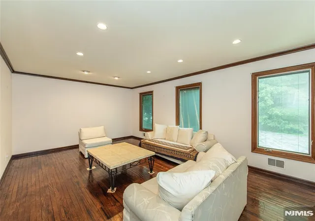5th image of 104 Shrewsbury Dr, Livingston, NJ 07039 | MLS# 26017861