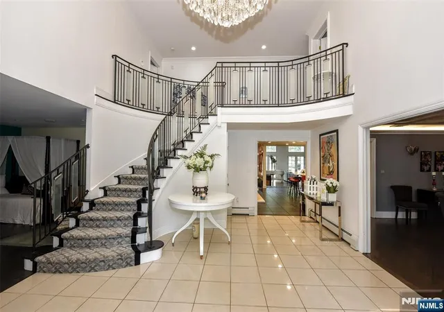 Homes for sale in Saddle River, NJ | 24 Wildwood Rd, Saddle River, NJ 07458 | MLS# 26017867