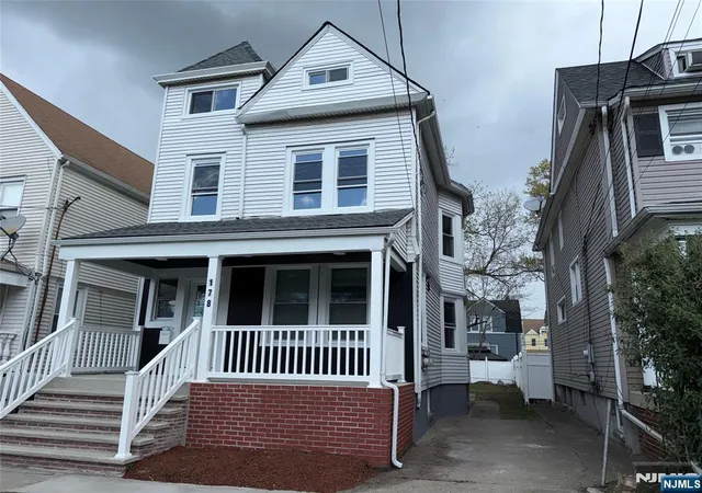 Homes for sale in Hackensack, NJ | 178 Berry St, Hackensack, NJ 07601 | MLS# 26017899