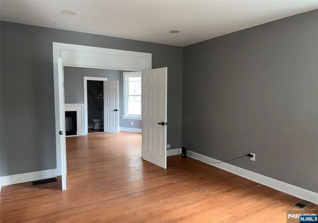 Homes for sale in Hackensack, NJ | 178 Berry St, Hackensack, NJ 07601 | MLS# 26017899