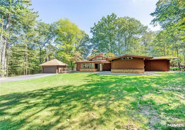 Photo 1 of Sale Pending at 5 Carnot Ave, Woodcliff Lake, NJ 07677 | MLS# 26017949 | Listing updated on 2026-08-07