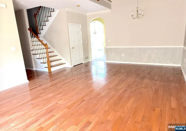 3rd image of 5 Magnolia Ln #54, Cedar Grove, NJ 07009 | MLS# 26017999