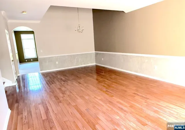 4th image of 5 Magnolia Ln #54, Cedar Grove, NJ 07009 | MLS# 26017999